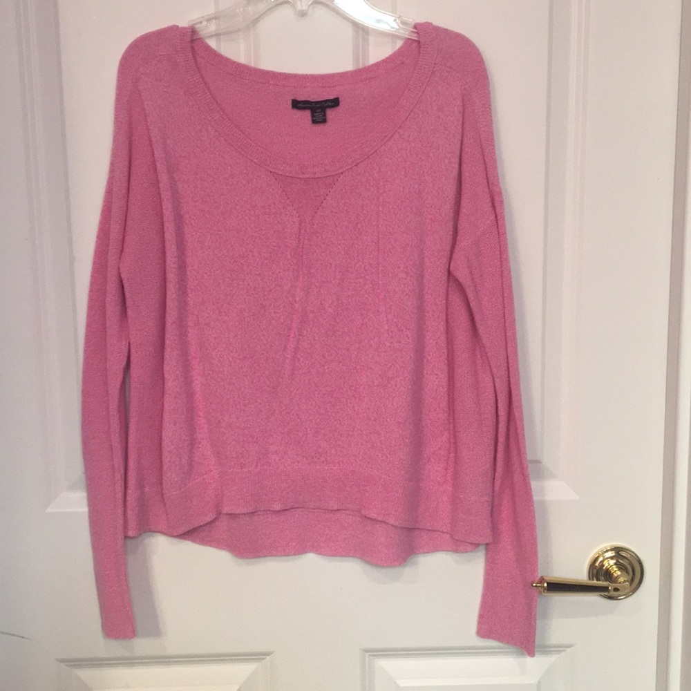 American Eagle pink knit sweater